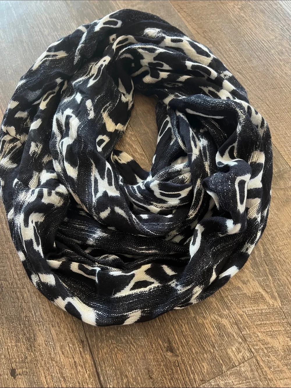 Womens Navy and White Patterned Scarf